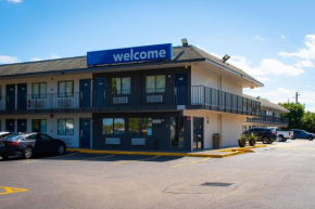 Motel 6-Lantana West Palm Beach, FL